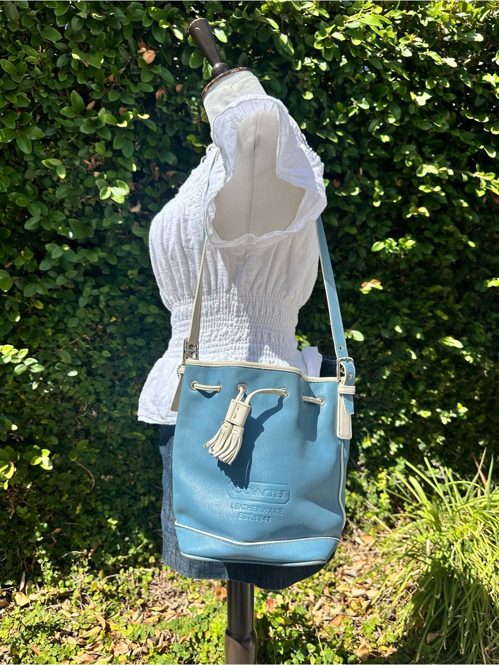 ✨Y2k 2003 Coach Blue Leather Drawstring Bucket Bag